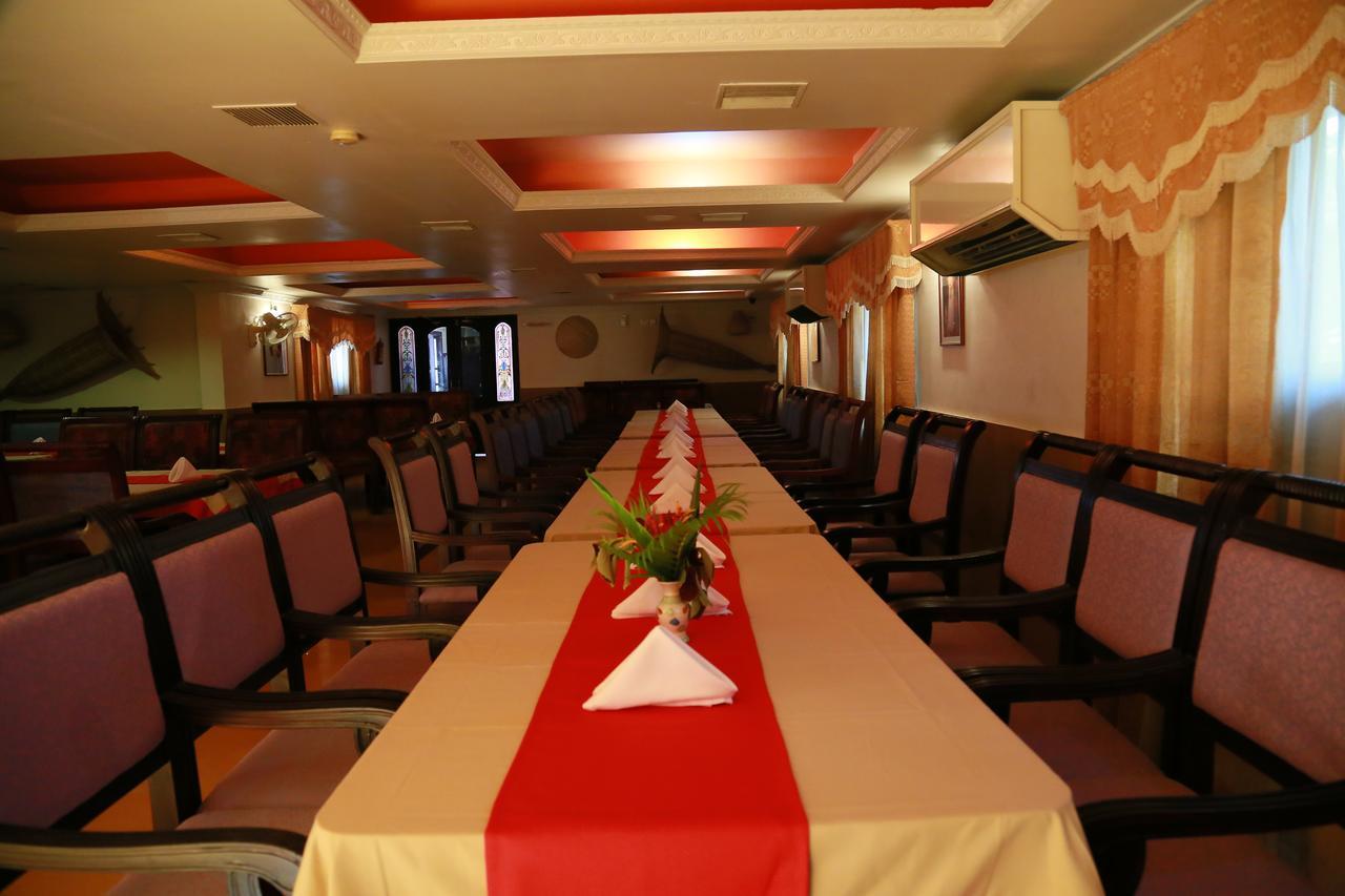 Capital O 46475 Gd International Redfort Hotel Nilambūr Zewnętrze zdjęcie